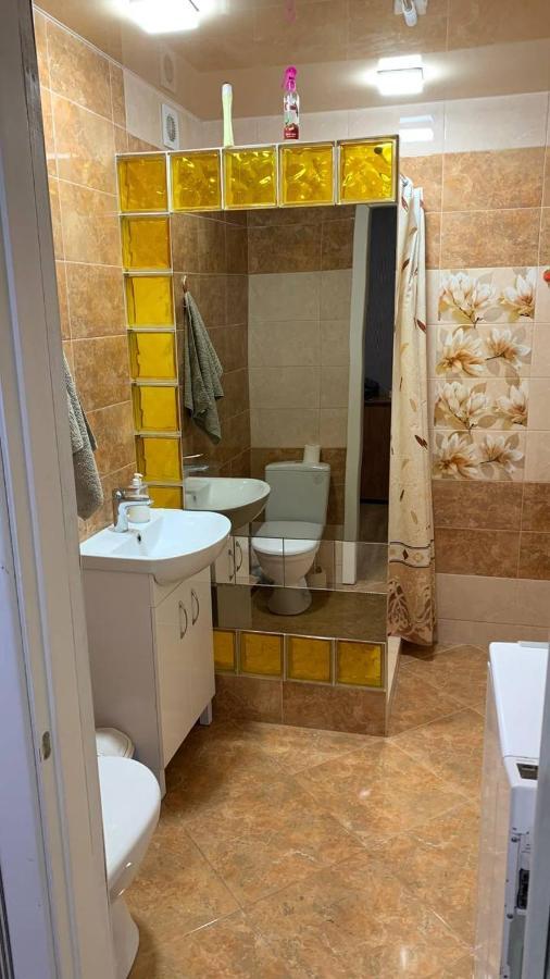 Апартаменти Центр Міста Біля Жд Вокзалу Перемоги Lutsk Eksteriør bilde